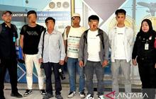 Imigrasi Tanjungpandan Tegas! Enam WNA China Dideportasi Akibat Pelanggaran Izin Tinggal