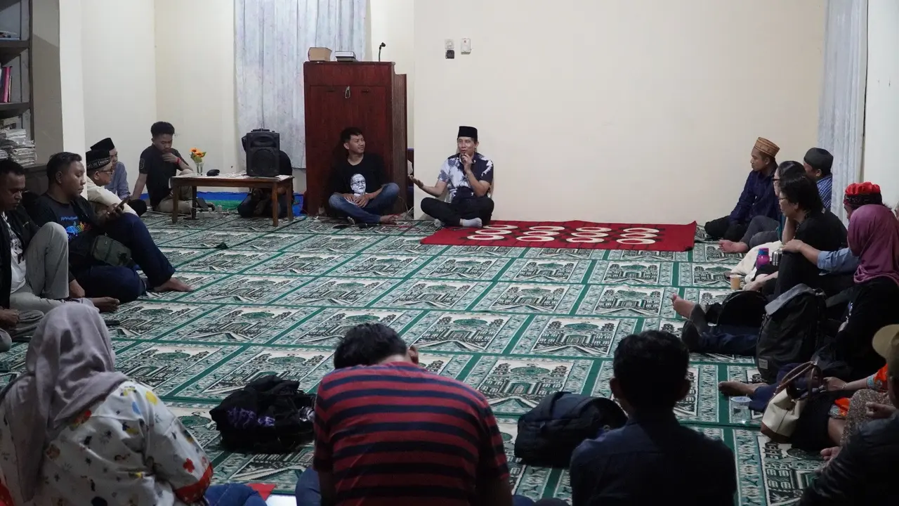 Internal meeting dan diskusi yang digelar di Masjid Jemaat Ahmadiyah, Kelurahan Taas, Kecamatan Tikala, Kota Manado, Sulut pada, Selasa (28/1/2025).