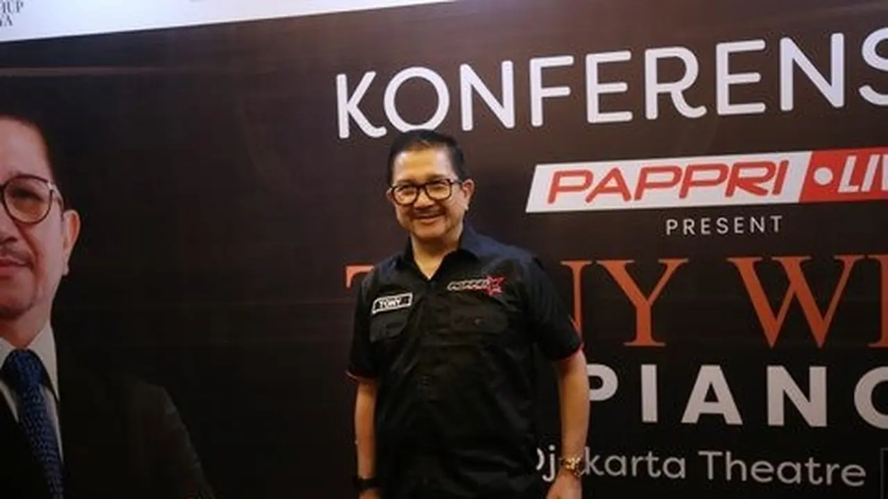 Pressconfrence konser tunggal yang bertajuk "Tony Wenas: The Piano Man".