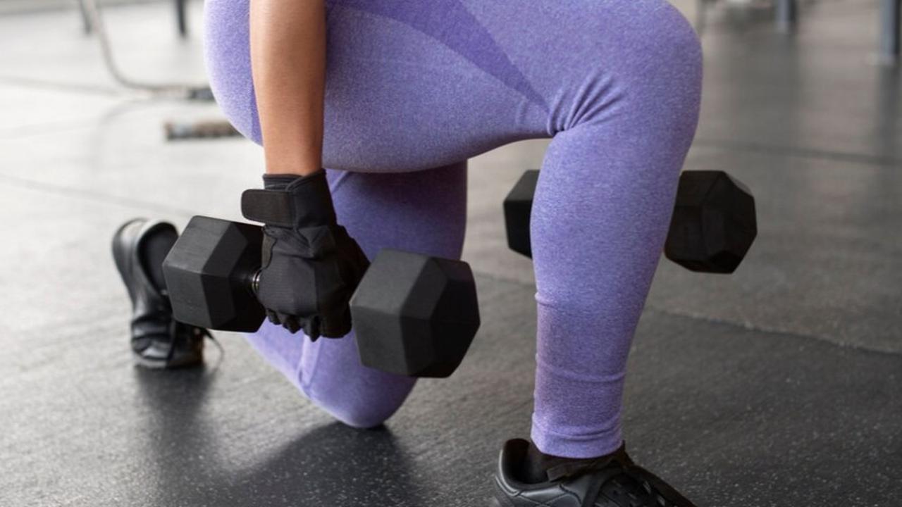 single leg deadlifts