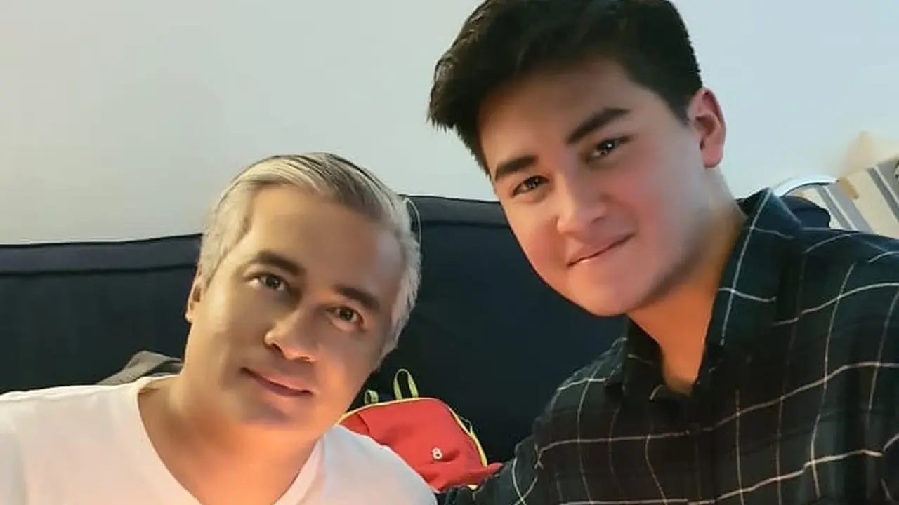 6 Momen Kebersamaan Keluarga Adjie Pangestu dan Annisa Trihapsari, Tetap Rukun