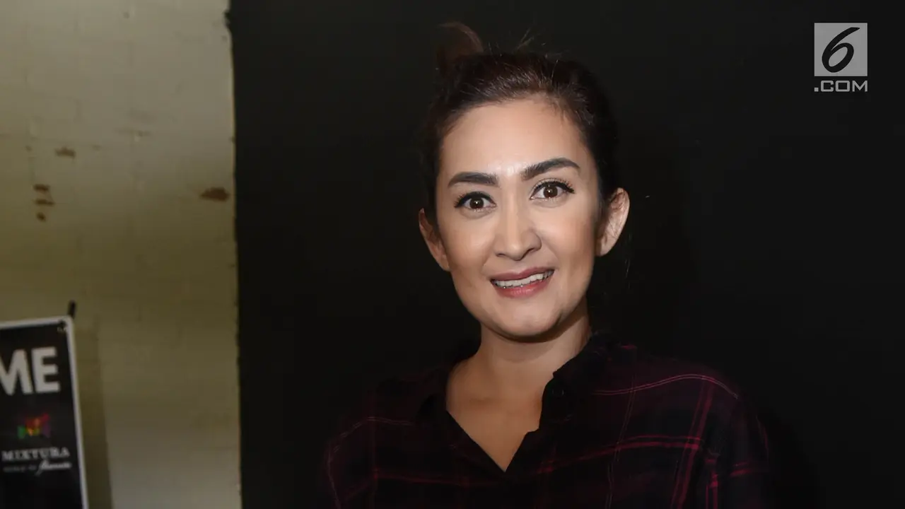 Anak Diincar Pedofil, Nafa Urbach Naik Pitam