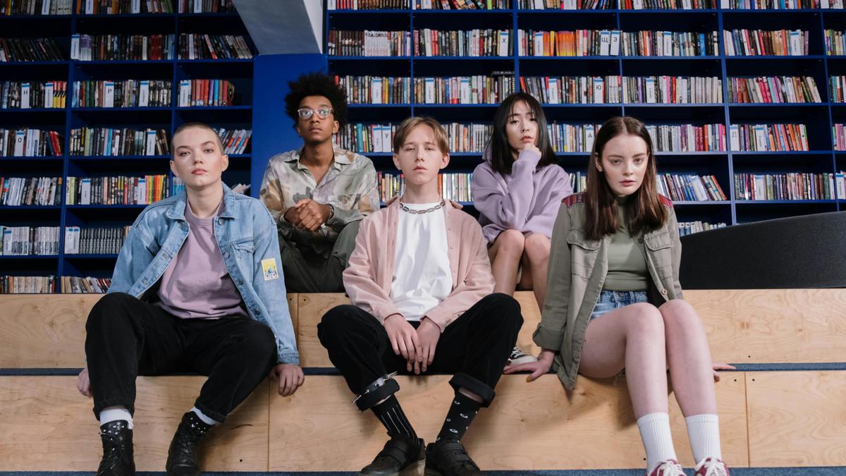 Benarkah Gen Z Lebih Emosional? Ini Sisi Positif Anak Muda yang Perasa
