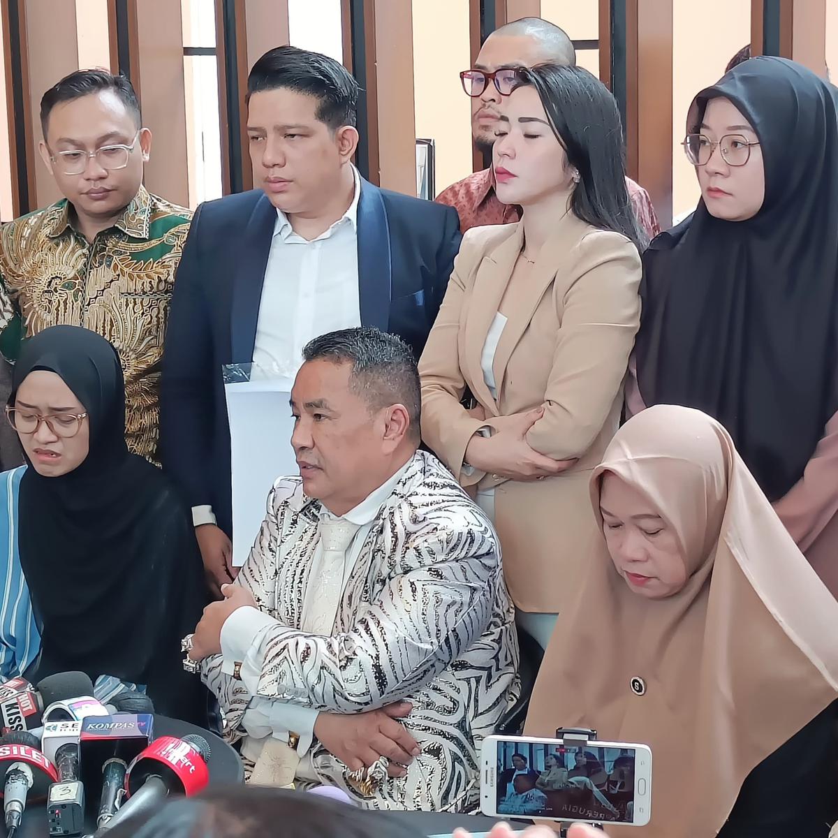 keluarga polisi korban penembakan tni di lampung