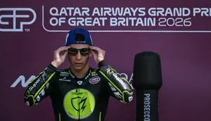 Raul Fernandez Sebut Dirinya Bodoh usai Jatuh, Amarahnya Berbuah Kemenangan di MotoGP Inggris