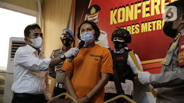 FOTO: Vokalis Deadsquad Dihadirkan saat Rilis Penyalahgunaan Narkoba