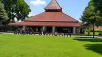 Pendopo Saba Swagata Blambangan Banyuwangi sebagai simbul pusat Kota Banyuwangi. (Hermawan Arifianto/Liputan6.com)