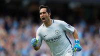 Claudio Bravo (Reuters/Carl Recine)