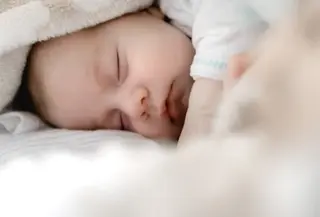 Tips menidurkan bayi/ Unsplash.com-Peter Oslanec