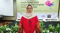 Lina Hariani akhirnya sembuh dari tumor otak setelah dioperasi menggunakan metode keyhole melalui alis mata. (Liputan6.com/Fitri Haryanti Harsono)