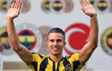 Van Persie kagum dengan atmosfer sepakbola Turki