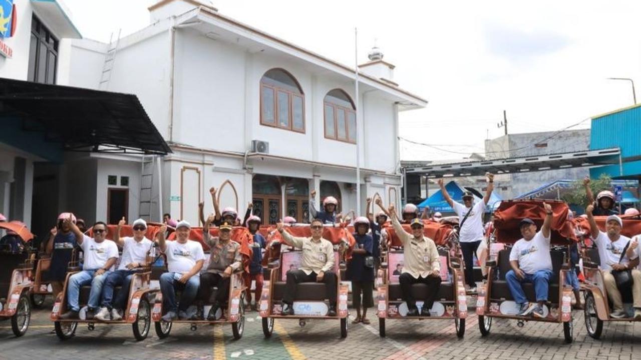 PLN UID Jatim Perkuat Ekosistem Kendaraan Listrik dengan Operasikan SPKLU R2 untuk Becak Listrik