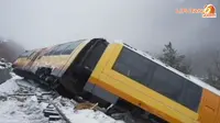 [VIDEO] Batu Besar Hantam Gerbong Kereta di Prancis, 2 Tewas