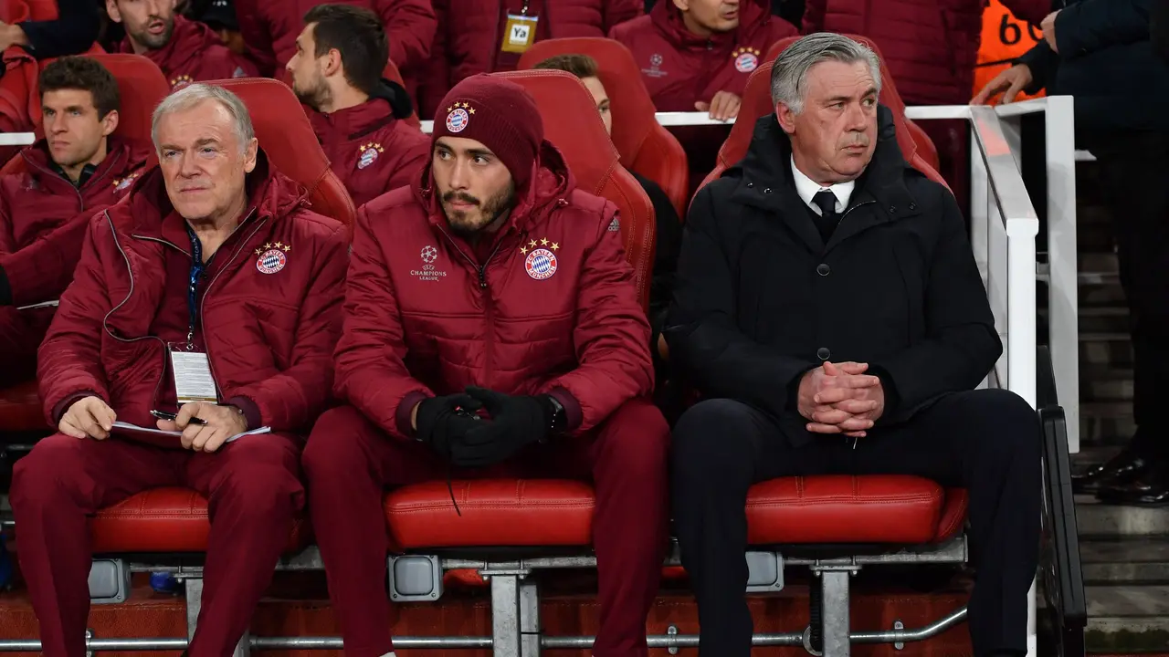 Carlo Ancelotti (Arsenal Vs Bayern Munchen)