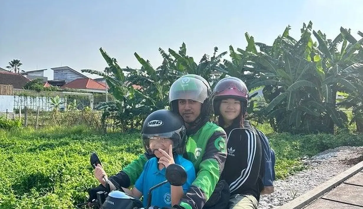Keluarga aktor Korea, Lee Bum Soo memilih Bali sebagai tempat tinggal baru mereka. [Instagram.com/yoonj.lee]