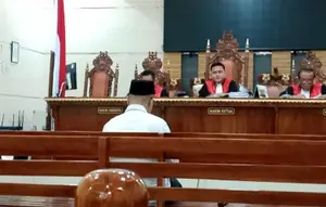 Hakim Vonis Bebas Ketua Bawaslu Mesuji dari Kasus Korupsi Dana Hibah