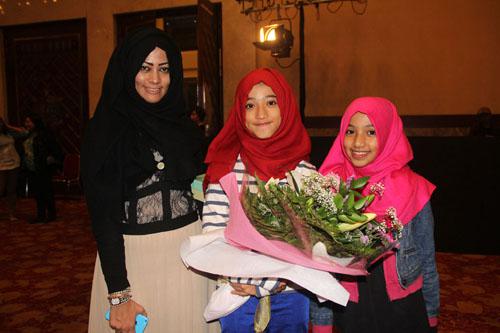Mendapatkan penghargaan pertama kali Sukainah Shirin dalam fashion show Busana Muslim | copyright vemale.com