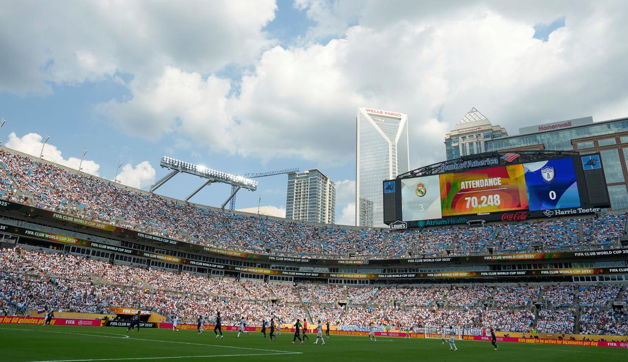 Hasil ini membuat Madrid menempati puncak klasemen Grup H dengan raihan empat poin dari dua laga. Sementara itu Pachuca ada di dasar klasemen tanpa perolehan poin sama sekali dari dua pertandingan. (AP Photo/Chris Carlson)