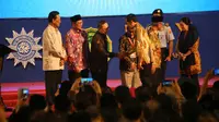Presiden Joko Widodo dan Ketua MPR Zulkifli Hasan menghadiri Pembukaan Konvensi Nasional Indonesia Berkemajuan.