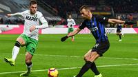 Inter Milan menghadapi Sassuolo pada laga pekan ke-20 Serie A di Giuseppe Meazza, Sabtu (19/1/2019) malam waktu setempat. (AFP/Miguel Medina)