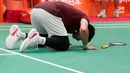 Ganda putra Indonesia Leo Rolly Carnando merayakan kemenangan bersama Daniel Marthin setelah mengalahkan pasangan China Liang Weikeng dan Wang Chang pada pertandingan final ganda putra bulu tangkis Asian Games 2026 di Ichinomiya, Jepang, Selasa (29/9/2026). (AP Photo/Dita Alangkara)