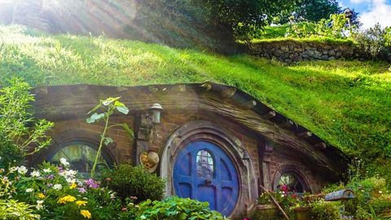 5. Rumah Hobbit Kaliurang
