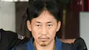 WN Korut Ri Jong Chol dipindahkan dari markas polisi Sepang menuju kantor imigrasi Malaysia, Jumat (3/3). Ri Jong Chol, tersangka pembunuh Kim Jong-nam, kakak tiri pemimpin Korut,  akan dideportasi tanpa tuduhan apapun (Muneyoshi Someya/Kyodo News via AP)