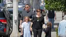 Jennifer Garner dan anak-anak menghabiskan liburan musim semi di Hawaii bersama dengan Ben Affleck. (NY Daily News)