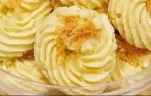 3 Resep dan Tips Membuat Kue Sagu yang Lumer di Mulut, Simpel dan Cantik untuk Lebaran