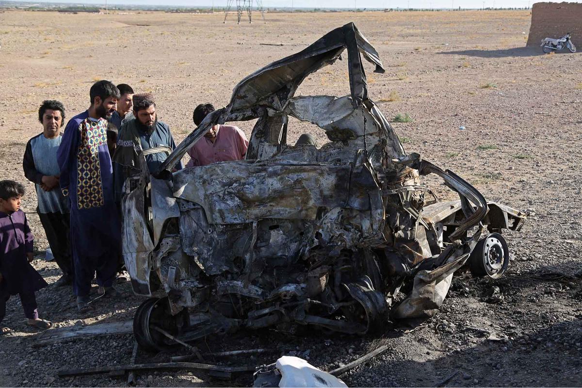 FOTO: Tragedi Maut di Herat,  79 Migran Afghanistan Tewas dalam Kecelakaan Bus