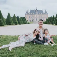 Ruben Onsu dan Sarwendah