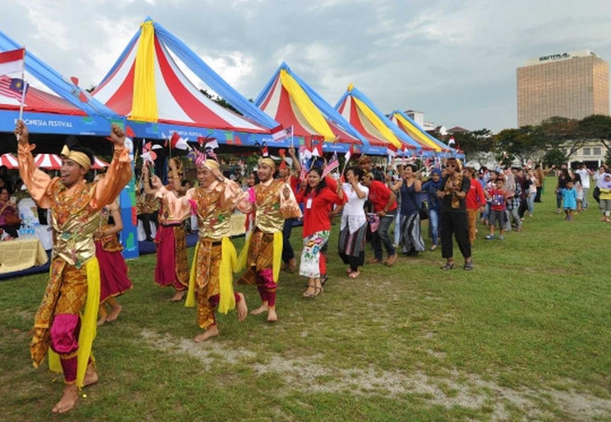Kemeriahan pembukaan Indonesia Festival 2015 di Penang