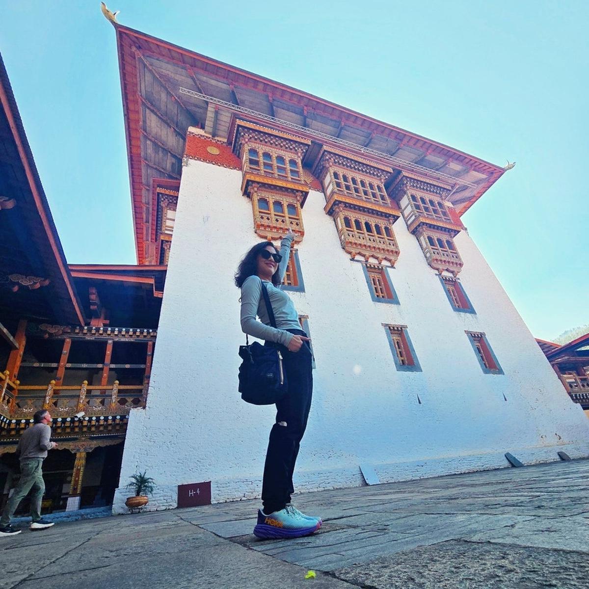 Potret Dian Sastro Liburan ke Bhutan Bareng Nadya Hutagalung, Berasa Reuni Model Iklan Sabun Tenar