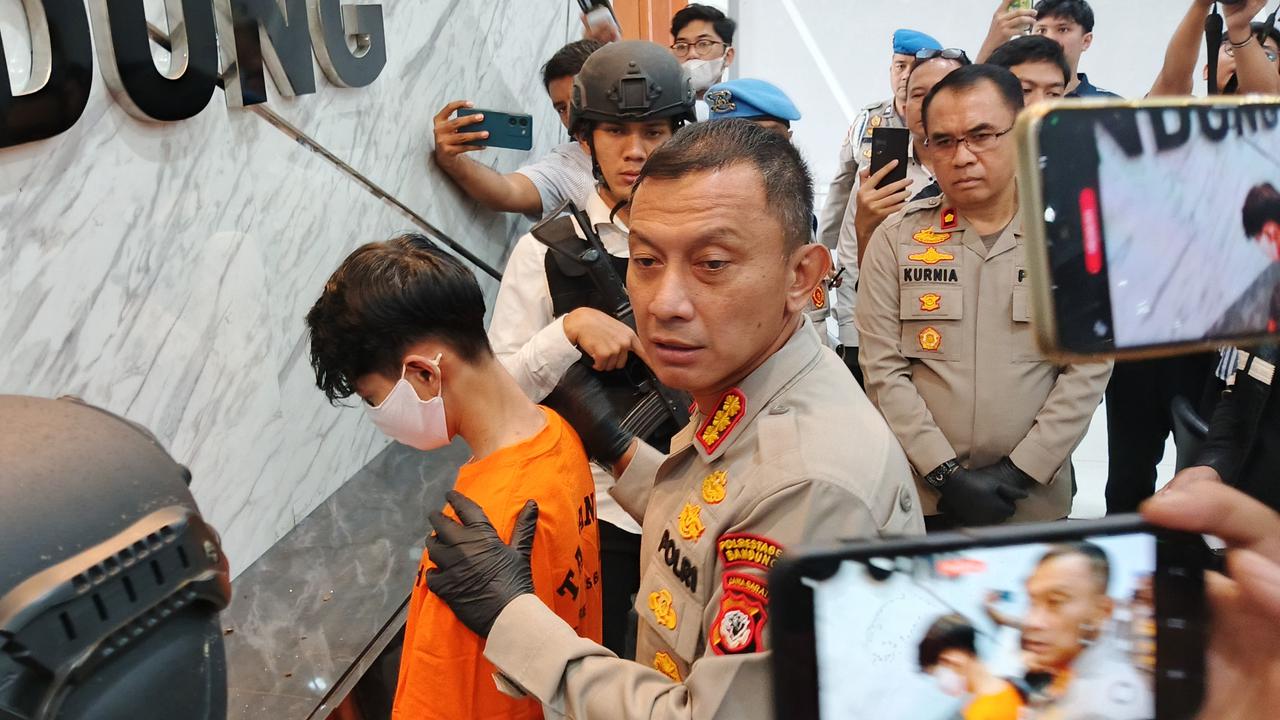 Saya Sakit Hati sama Dia, Dia Pukul Duluan