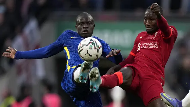Foto: Liverpool Juarai Carabao Cup 2021/2022 usai Kiper Chelsea, Kepa Arrizabalaga Gagal Eksekusi Tendangan Penalti