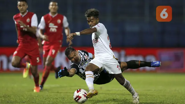 FOTO: PSM Makassar Bikin Persija Jakarta Tenggelam di Dasar Klasemen