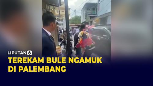 VIDEO: Bule Ngamuk Pukul Pengemudi Mobil di Palembang