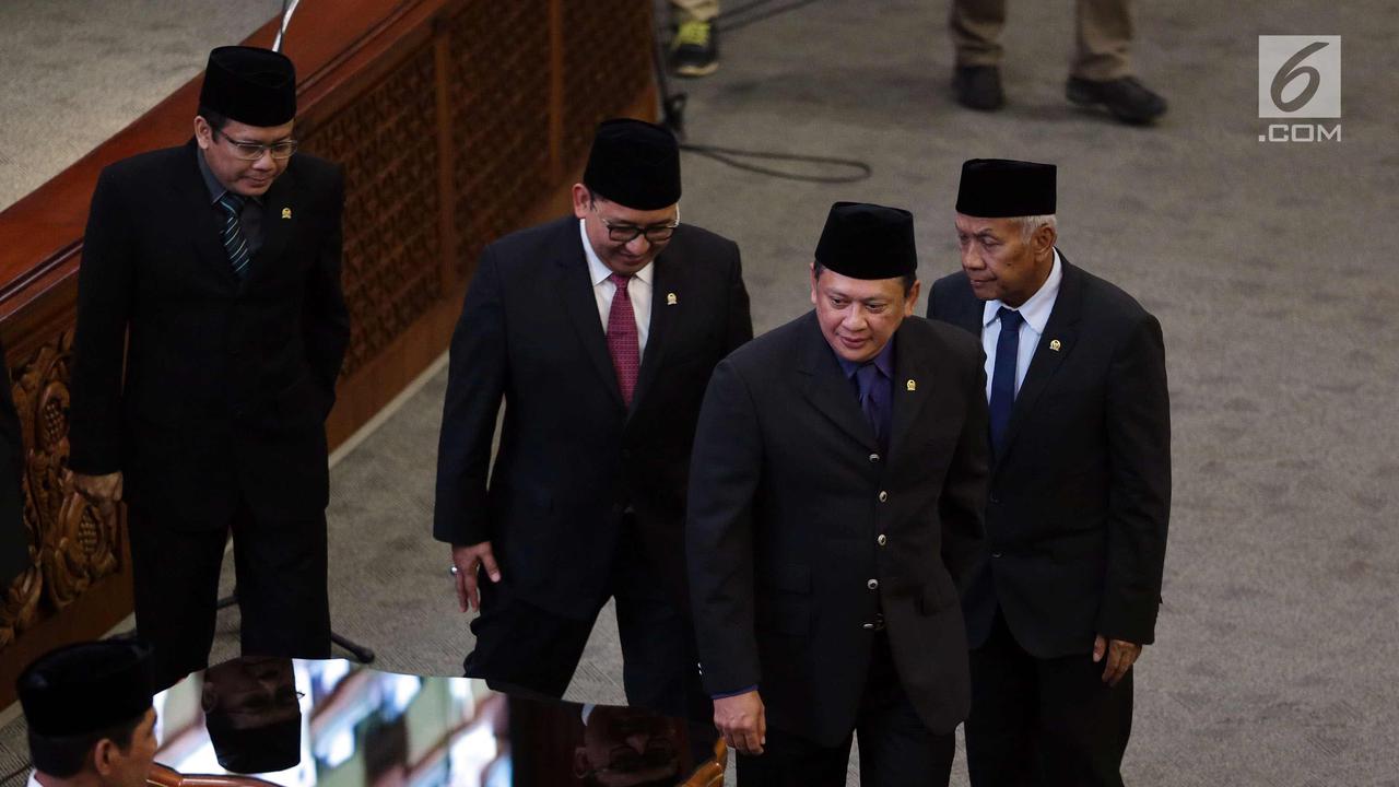 DPR Sahkan Revisi Undang-Undang MD3