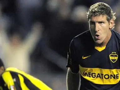 Aksi striker Boca Juniors, Martin Palermo seusai mencetak go ke gawang Deportivo Tachira (Venezuela) di laga Libertadores Cup Grup 2 yang digelar di La Bombonera Stadium, Buenos Aires, 30 April 2009. AFP PHOTO/Juan Mabromata 