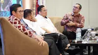 Seminar Nasional bertajuk Tindak Pidana Pemilu dan Berita Bohong dengan pembicara Dekan Fakultas Hukum Universitas Hasanuddin Hamzah Halim, Kepala Kejaksaan Tinggi Sulawesi Selatan Leonard Eben Ezer Simanjuntak, Ketua Bawaslu Rahmat Bagja, Mantan Ketua Mahkamah Konstitusi Hamdan Zoelva dan moderator Andi F. Simangunsong (Istimewa)