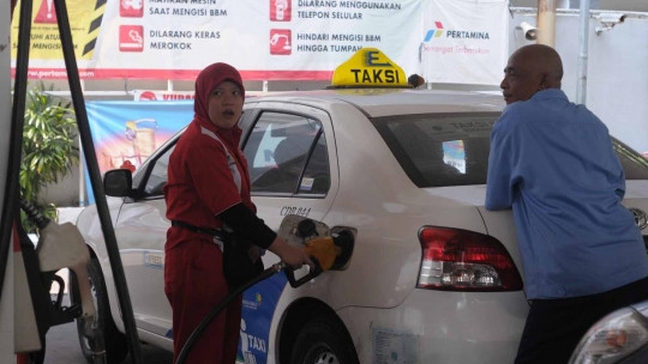 Rencana penurunan BBM bersubsidi Premium