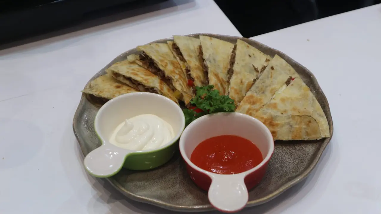 Korea Pavilion di FLEI 2024 hadirkan kuliner Korea yang menggoda, termasuk Bulgogi Quesadilla (Foto: Istimewa)