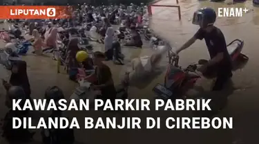 Banjir melanda kawasan Desa Sidaresmi, Pabedilan, Cirebon Timur. Rabu (6/3/2024). Banjir  menyebabkan ribuan kendaraan milik pegawai pabrik sekitar terendam