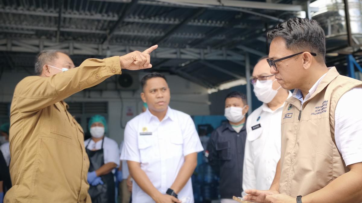 Viral Emak-Emak Datangi Dapur MBG Semprot Pekerja, Dimediasi Polisi