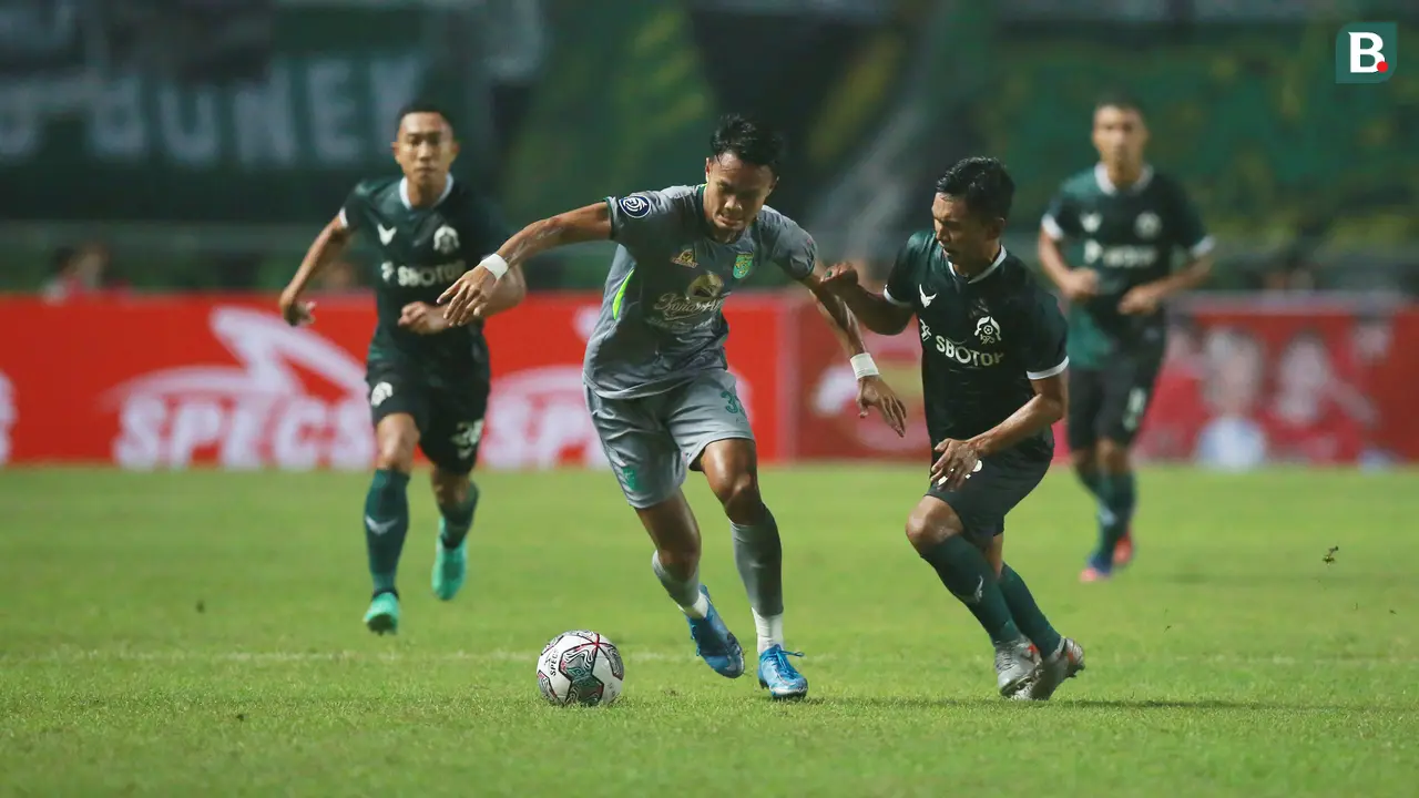 Foto: Akibat Gol Penalti, Persebaya Tumbang dari Persikabo 1973 di Pekan Pertama BRI Liga 1 2022 / 2023