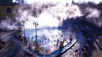 Pengunjung berendam di kolam air panas Szechenyi di Budapest, Hongaria, 7 Januari 2017. Szechenyi Thermal Bath terkenal karena kolam air panasnya yang bersumber dari mata air panas alami dengan kedalaman hingga 1.000 meter lebih. (Bea Kallos/MTI via AP)