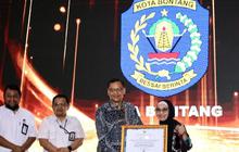 Kelola Kearsipan Terukur dan Berkelanjutan, Wali Kota Bontang Neni Moerniaeni Terima Penghargaan dari ANRI