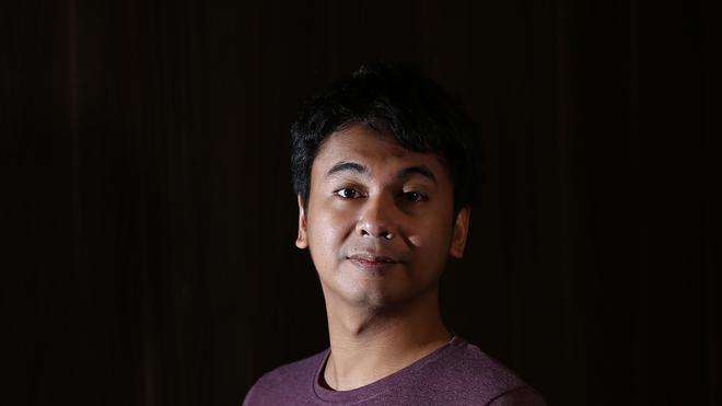 Raditya Dika Stand Up Comedy Academy Indosiar Beda
