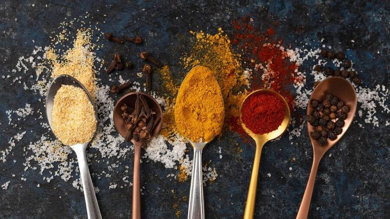 10. Simpan Bumbu di Tempat Sejuk dan Gelap