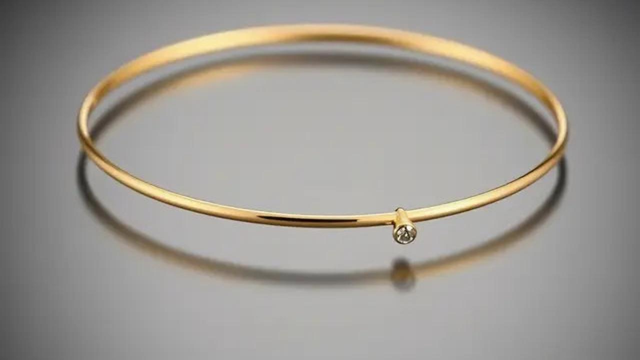 7 Model Gelang Emas Elegan Terbaru 2025, Mewah dan Nyaman Dipakai